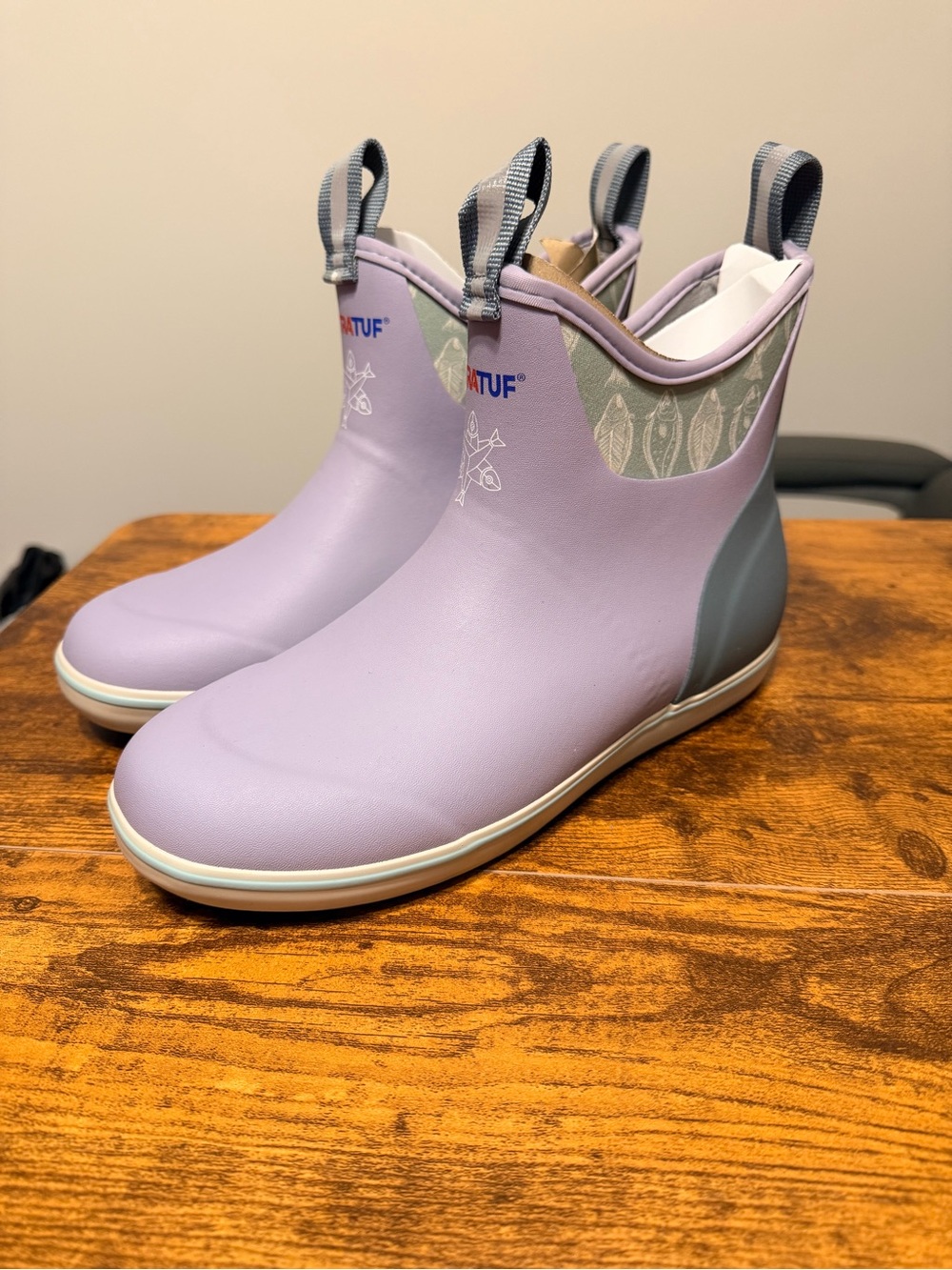 Xtra Tuf Women’s 6” Salmon Sisters 8W